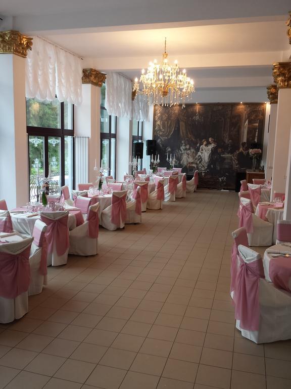 Hotel Coroana Moldovei سلانيك مولدوفا المظهر الخارجي الصورة